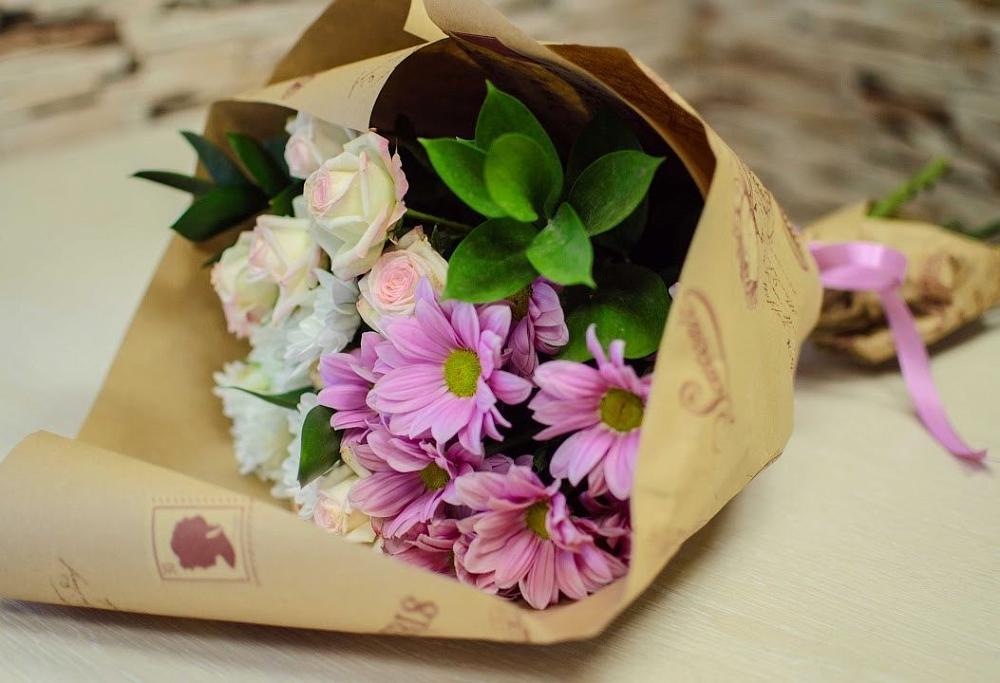 Букет цветов из: Розы и Хризантемы в Заполярном Республики Коми