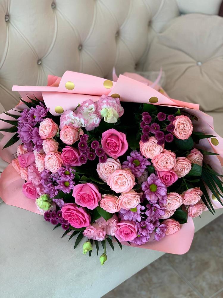 Букет цветов из: Хризантемы, Розы и Лизиантусы в Заполярном Республики Коми