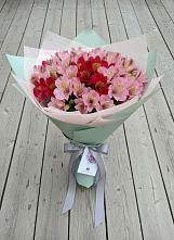 Букет цветов из:  Альстромерии #REPLACE_PRED# Заполярном Республики Коми