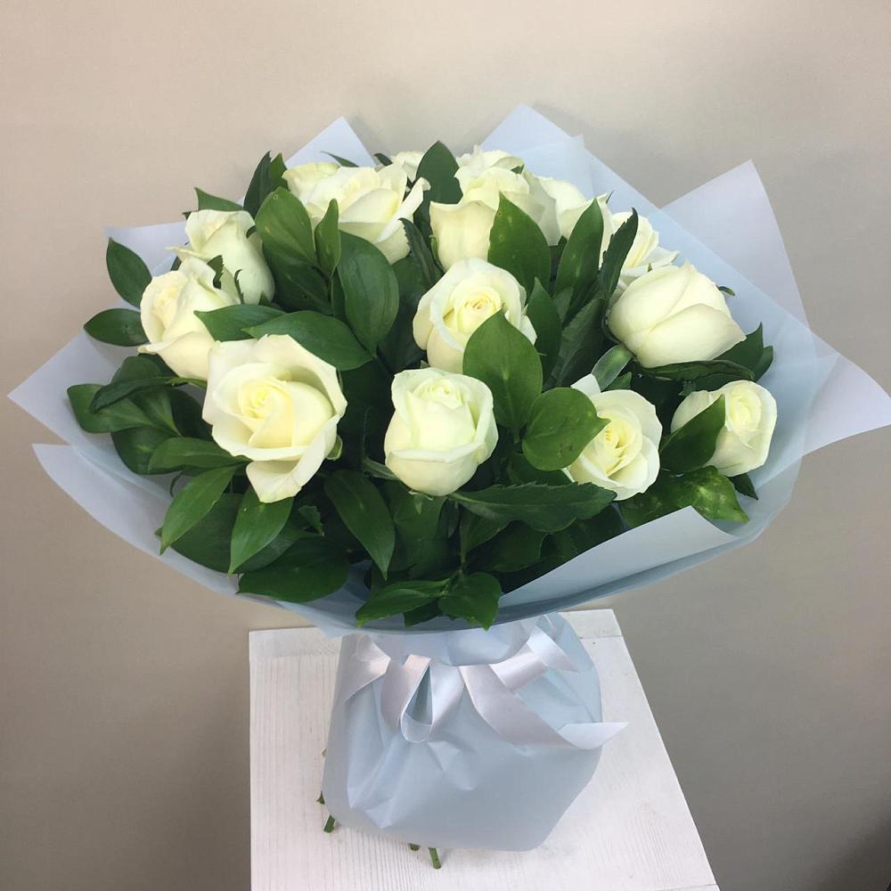 Букет 15 Белых роз Проуд в Заполярном Республики Коми