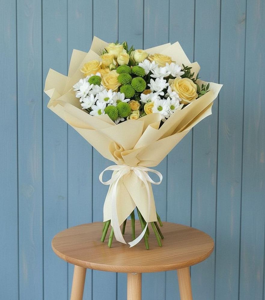 Букет цветов из: Хризантемы и Розы в Заполярном Республики Коми