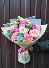Букет цветов из:  Розы и Гвоздики #REPLACE_PRED# Заполярном Республики Коми
