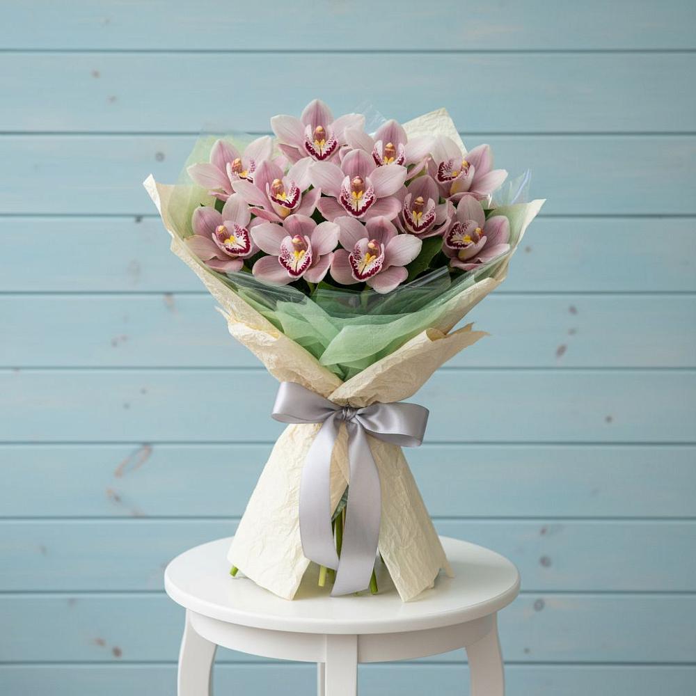 Букет цветов из: Орхидеи и Розы в Заполярном Республики Коми