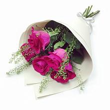 Букет цветов из:  Розы в Заполярном Республики Коми