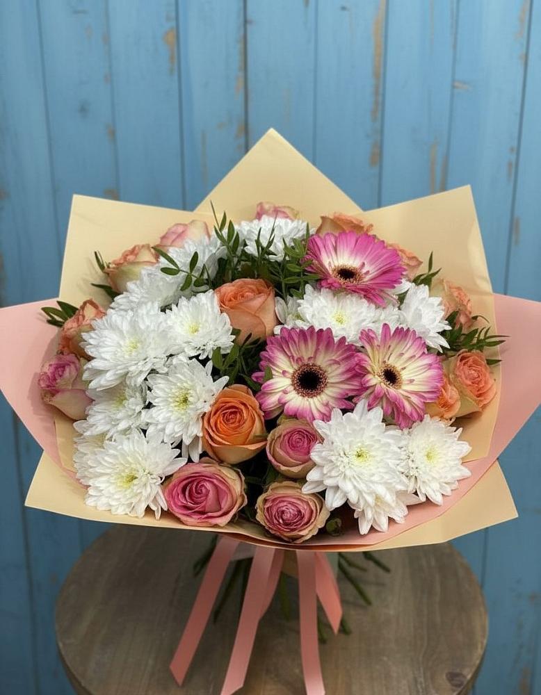 Букет цветов из: Розы, Герберы и Хризантемы в Заполярном Республики Коми