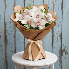 Букет цветов из:  Орхидеи и Розы в Заполярном Республики Коми