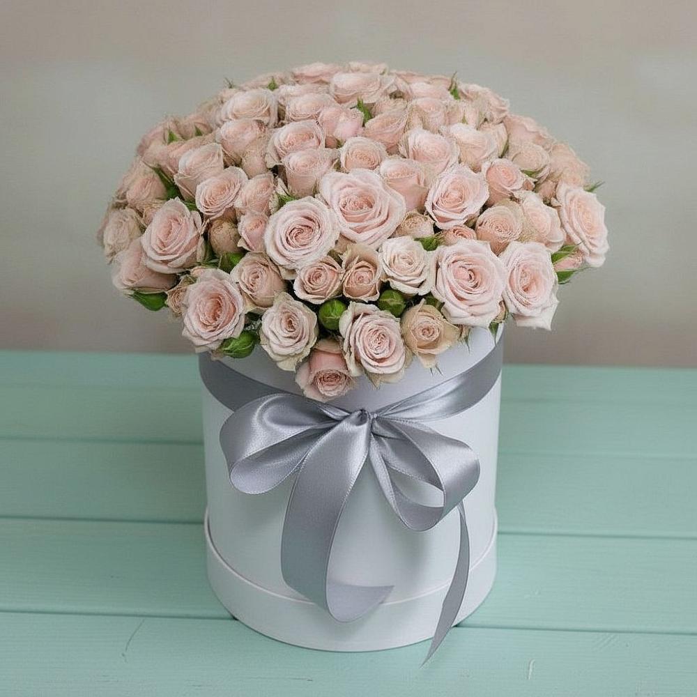 Цветочная композиция из Розы в шляпной коробке в Заполярном Республики Коми