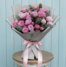 Букет цветов из:  Розы в Заполярном Республики Коми